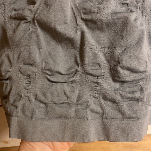 🛼3/$20🛼Grey Rouched Camisole - Picture 5 of 5